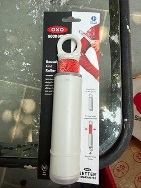 OXO Good Grips Lint Roller - White Handle with Red Roller